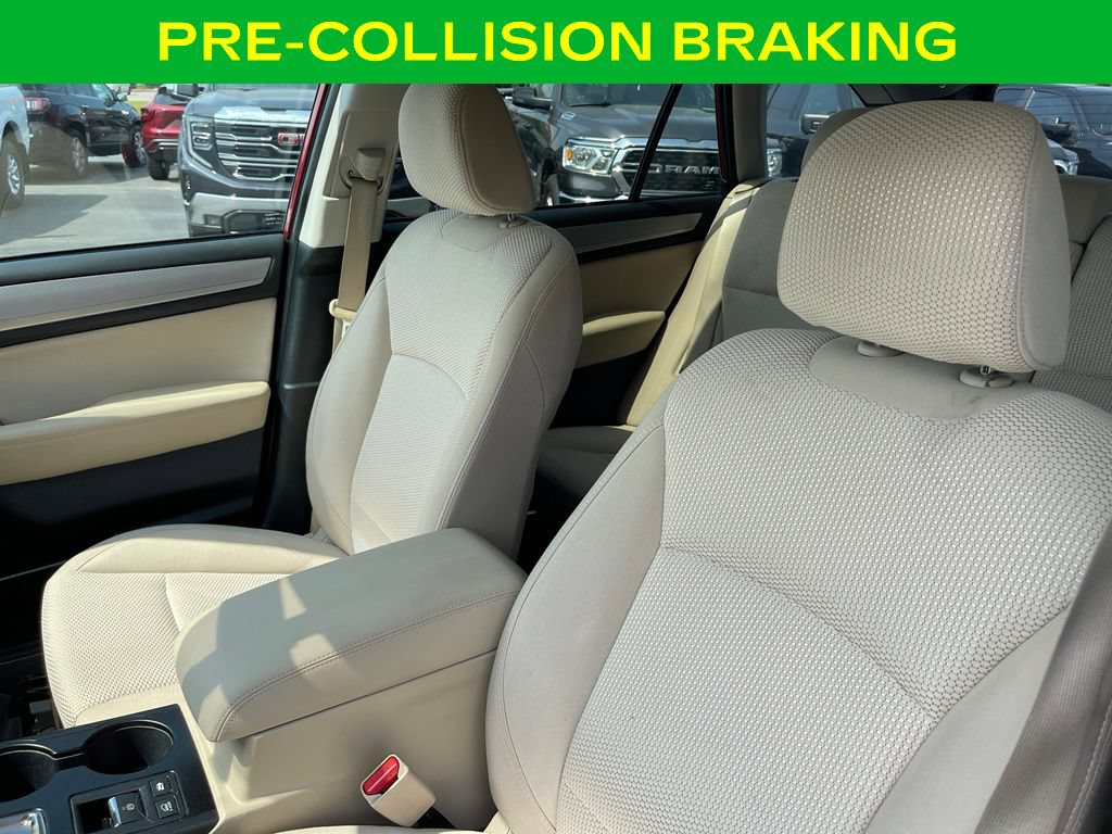Used 2018 Subaru Outback 2.5i Premium AWD/4WD image 16
