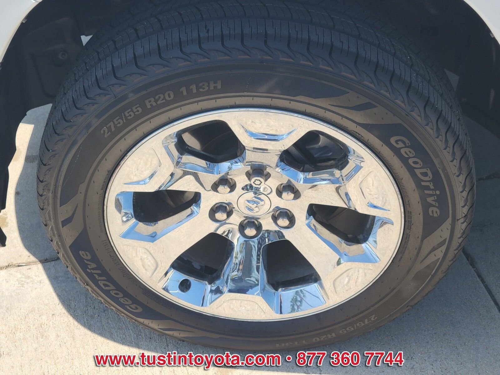 Used 2024 RAM 1500 Big Horn RWD image 9