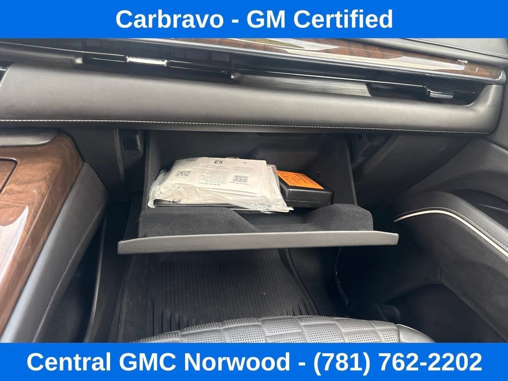 Used 2024 Cadillac Escalade Sport Platinum w/ LPO, ONYX Package AWD/4WD image 20