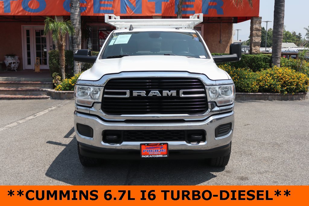 Used 2021 RAM 3500 Big Horn image 3