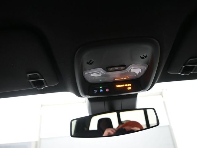 Used 2024 Chevrolet Colorado W/T w/ Safety Package image 12