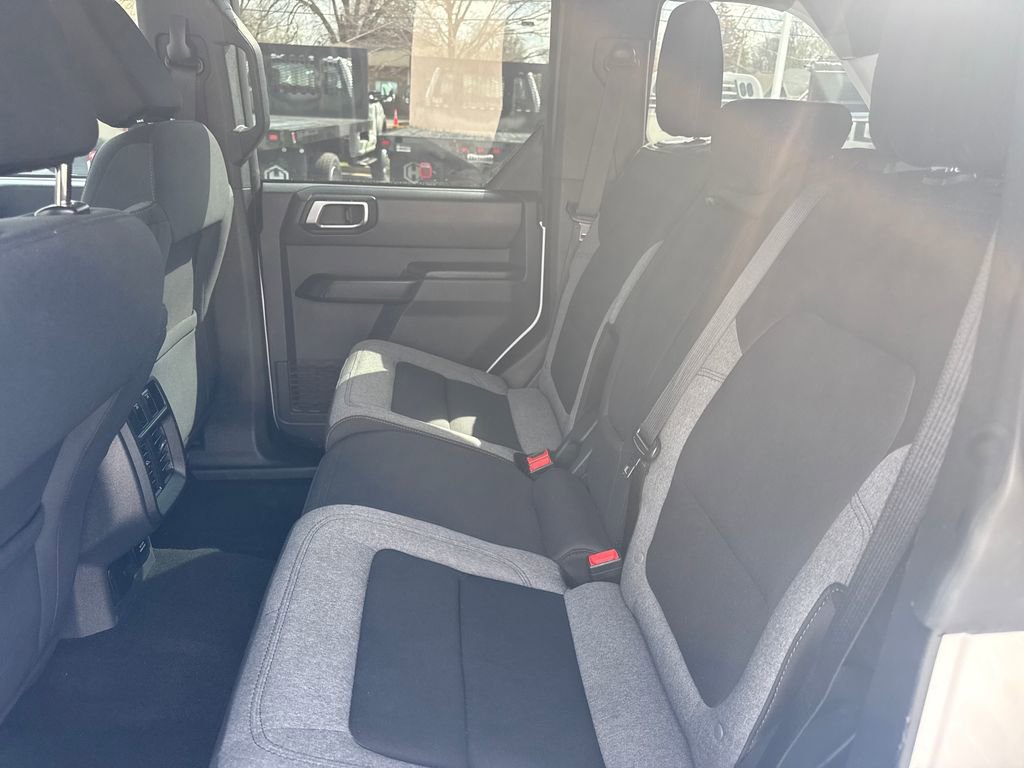 Used 2025 Ford Bronco Big Bend image 14