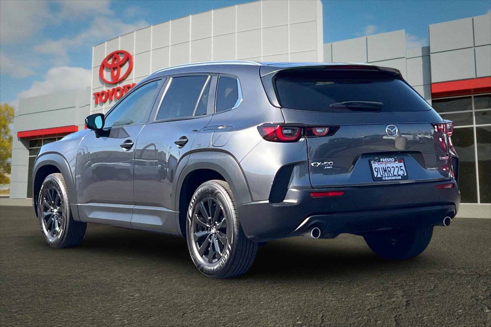 Used 2025 MAZDA CX-50 AWD 2.5 S w/ Cargo Package image 5