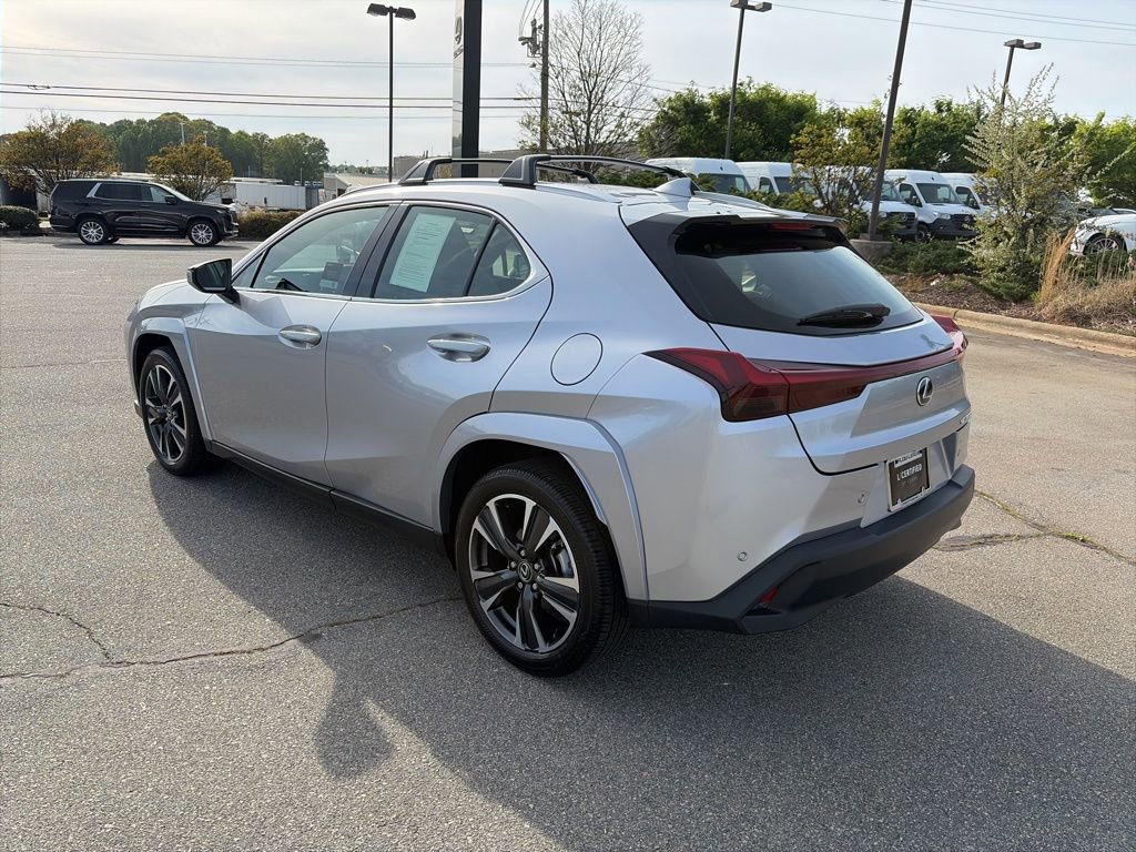 Certified 2025 Lexus UX 300h FWD w/ Accessory Package (Z2) image 2