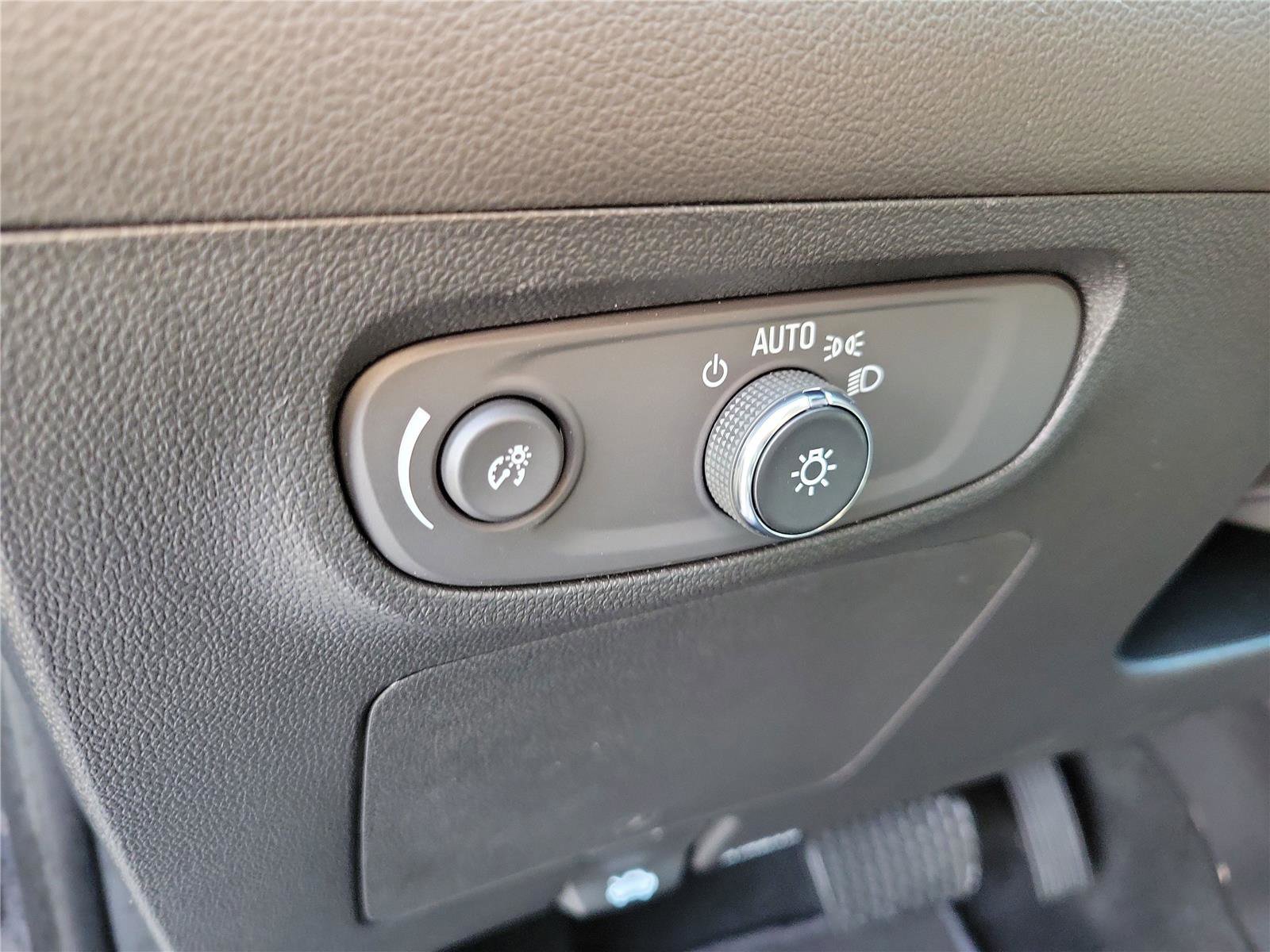 New 2026 Buick Encore GX Avenir w/ Avenir Technology Package image 22