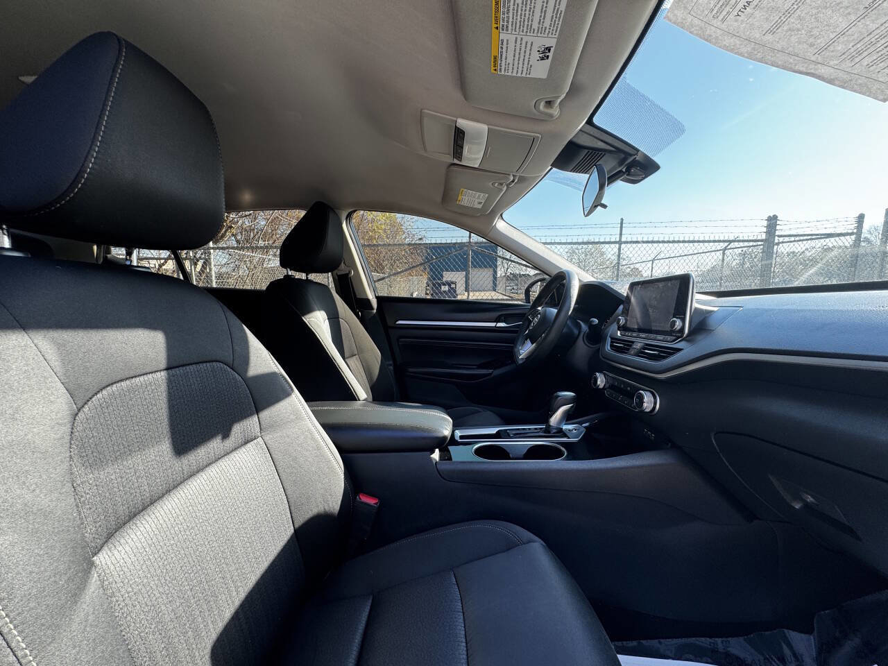 Used 2021 Nissan Altima 2.5 SV image 12