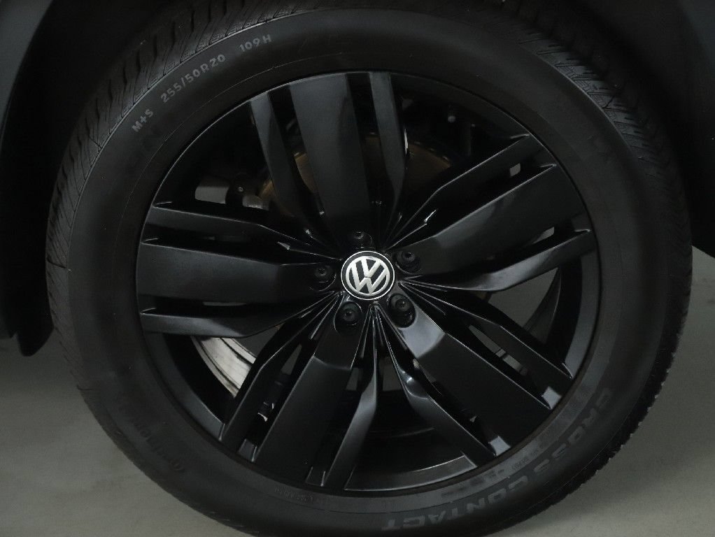 Used 2018 Volkswagen Atlas SEL Premium AWD/4WD image 41