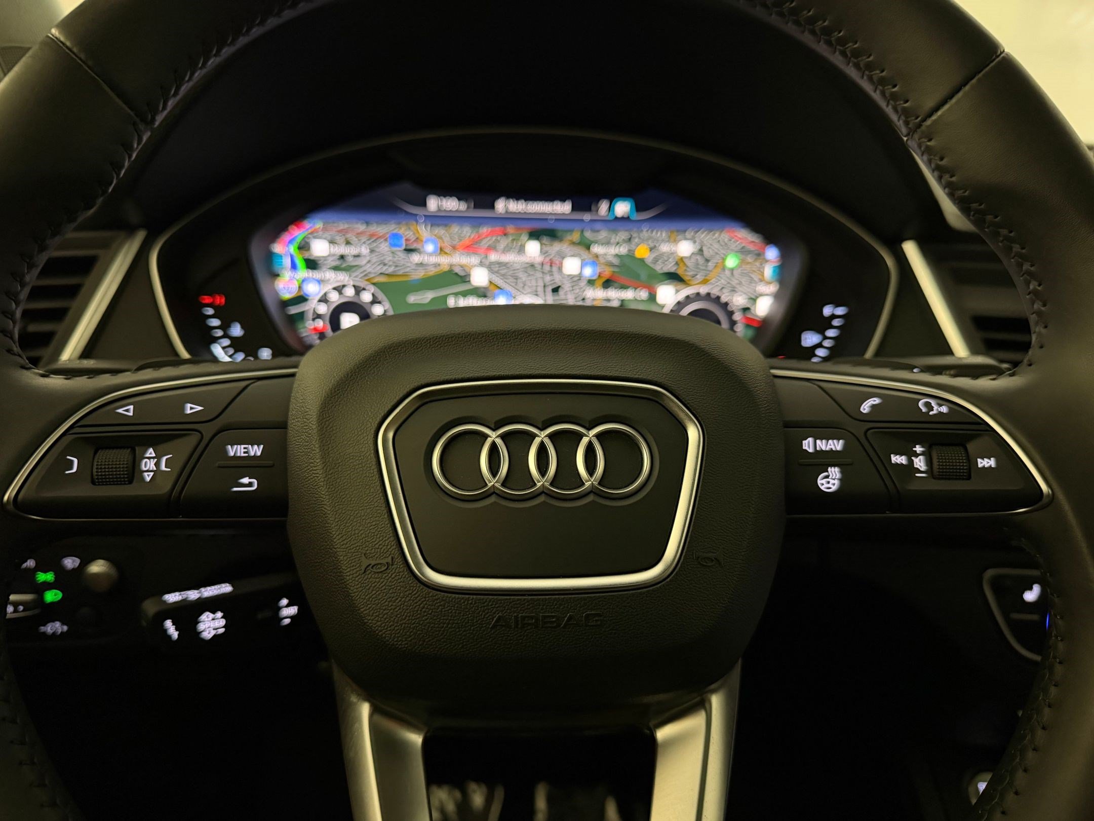 Used 2018 Audi Q5 Prestige w/ Prestige Package AWD/4WD image 11