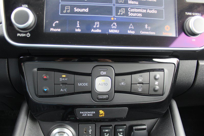 Used 2025 Nissan Leaf SV Plus FWD image 13