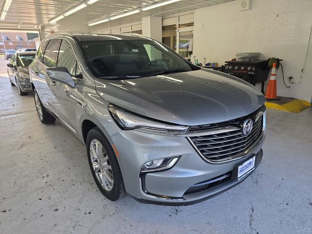 Used 2023 Buick Enclave Essence w/ Experience Buick Package AWD/4WD image 7