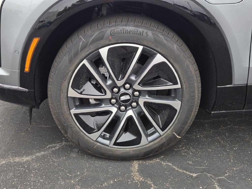 New 2027 Cadillac Optiq Sport AWD/4WD image 6