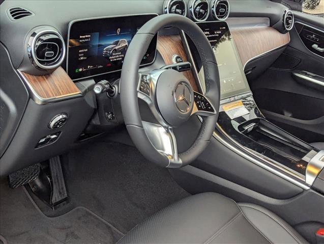 New 2026 Mercedes-Benz GLC 300 4MATIC image 3