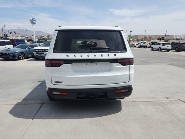 Used 2023 Jeep Wagoneer Series II AWD/4WD image 6