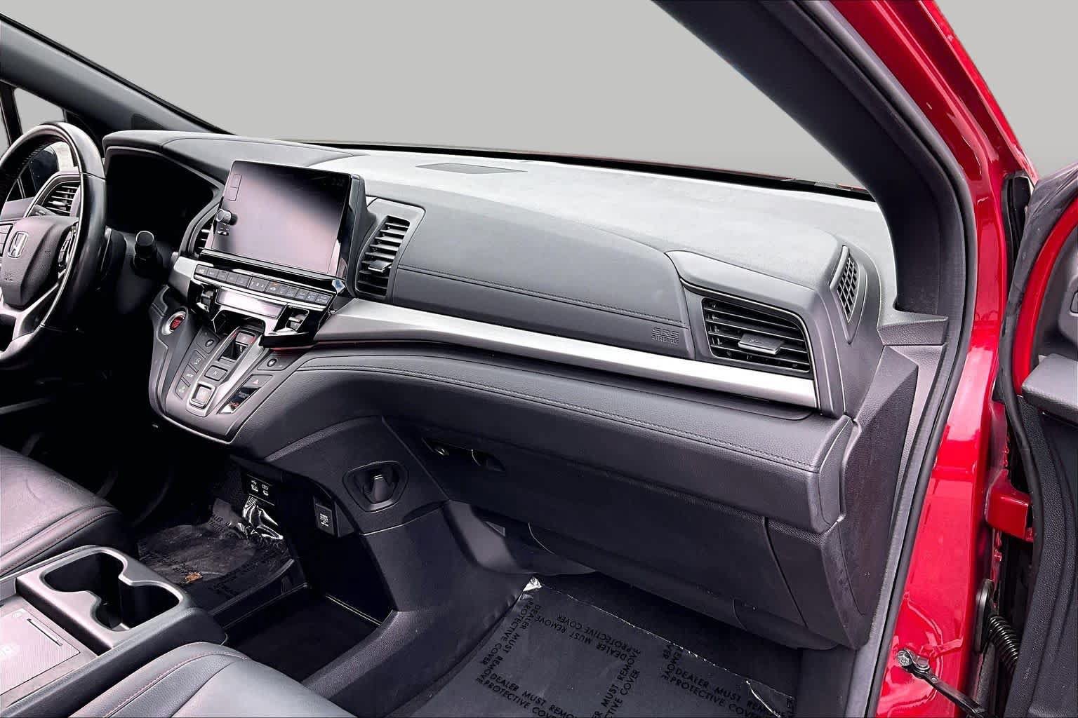 Used 2025 Honda Odyssey Sport-L image 19
