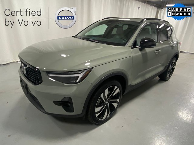 Certified 2024 Volvo XC40 B5 Plus w/ Protection Package Premier