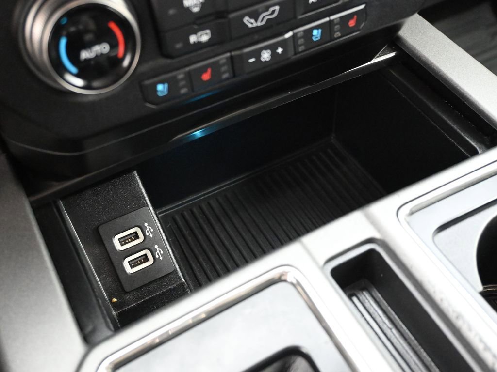 Used 2020 Ford F150 Raptor w/ Equipment Group 802A Luxury image 19