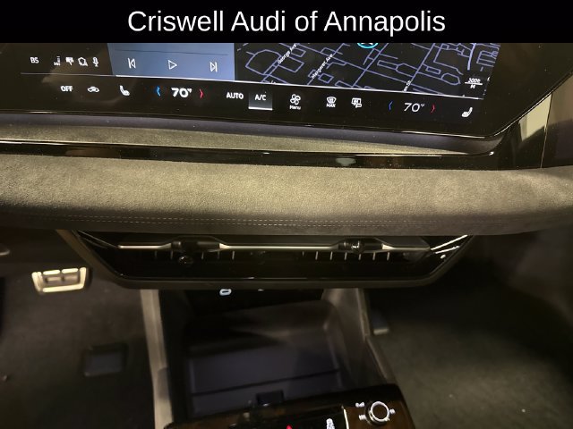 Used 2025 Audi SQ6 e-tron Prestige w/ 21" Wheel Package AWD/4WD image 22
