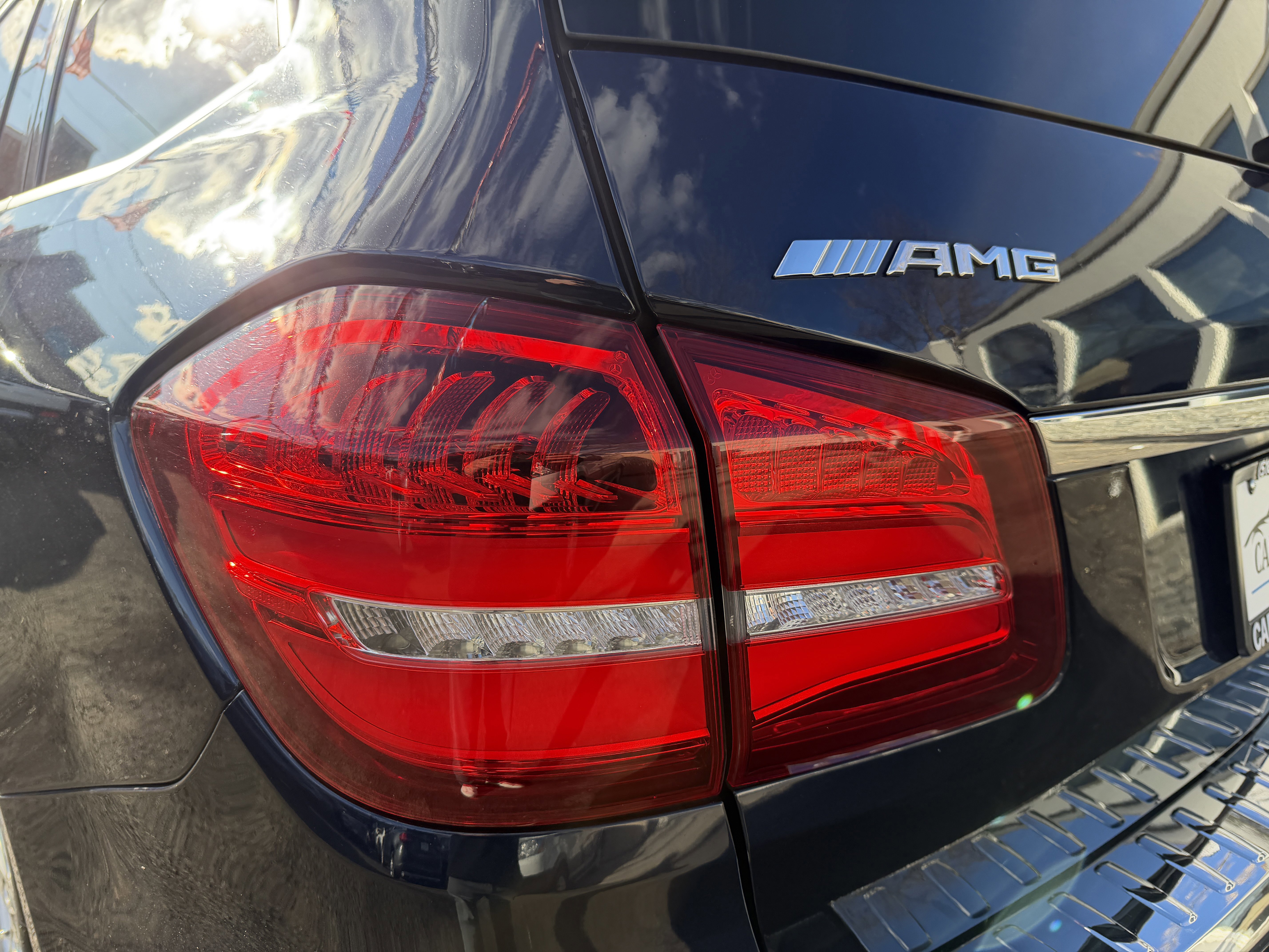 Used 2018 Mercedes-Benz GLS 450 4MATIC w/ Premium Package image 16