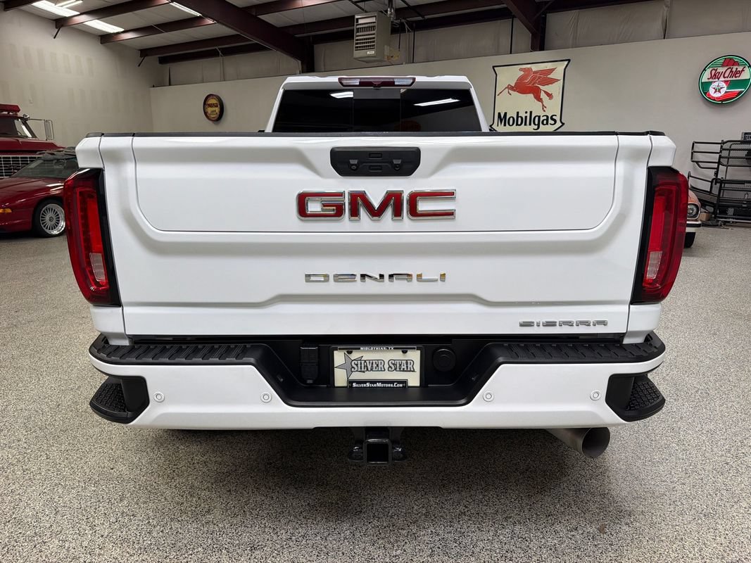 Used 2023 GMC Sierra 3500 Denali AWD/4WD image 6