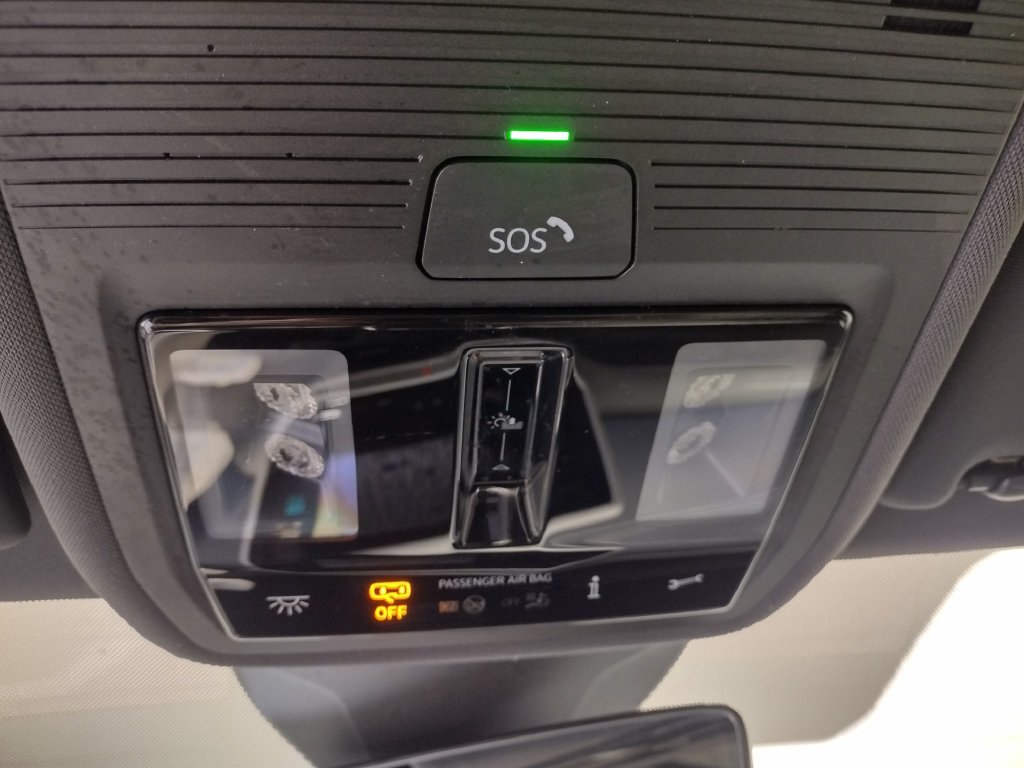 Used 2023 Volkswagen ID.4 Pro S AWD/4WD image 32