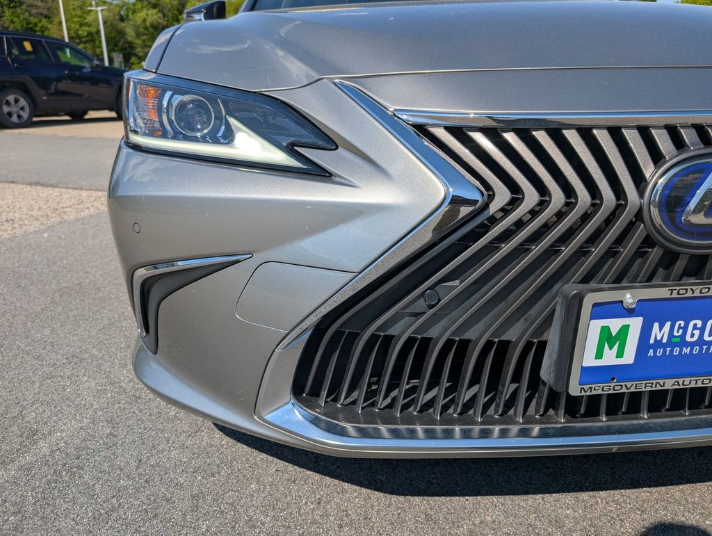 Used 2019 Lexus ES 300h FWD image 9