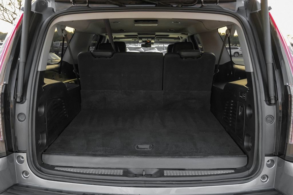 Used 2020 Cadillac Escalade ESV Luxury w/ Escalade Sport Edition image 60