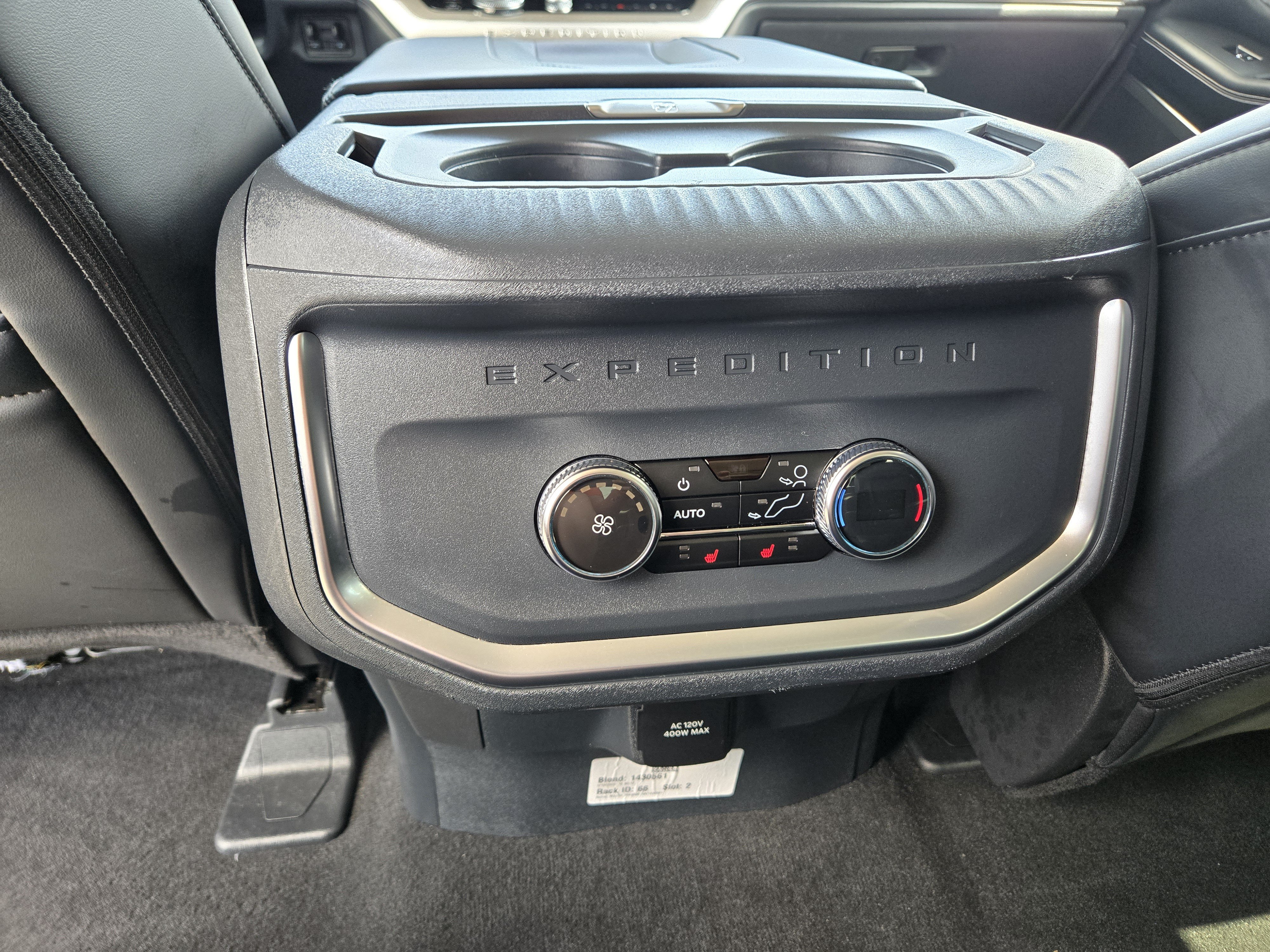 Certified 2025 Ford Expedition Platinum AWD/4WD image 20