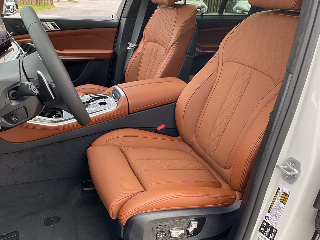 New 2026 BMW X5 M60i AWD/4WD image 17