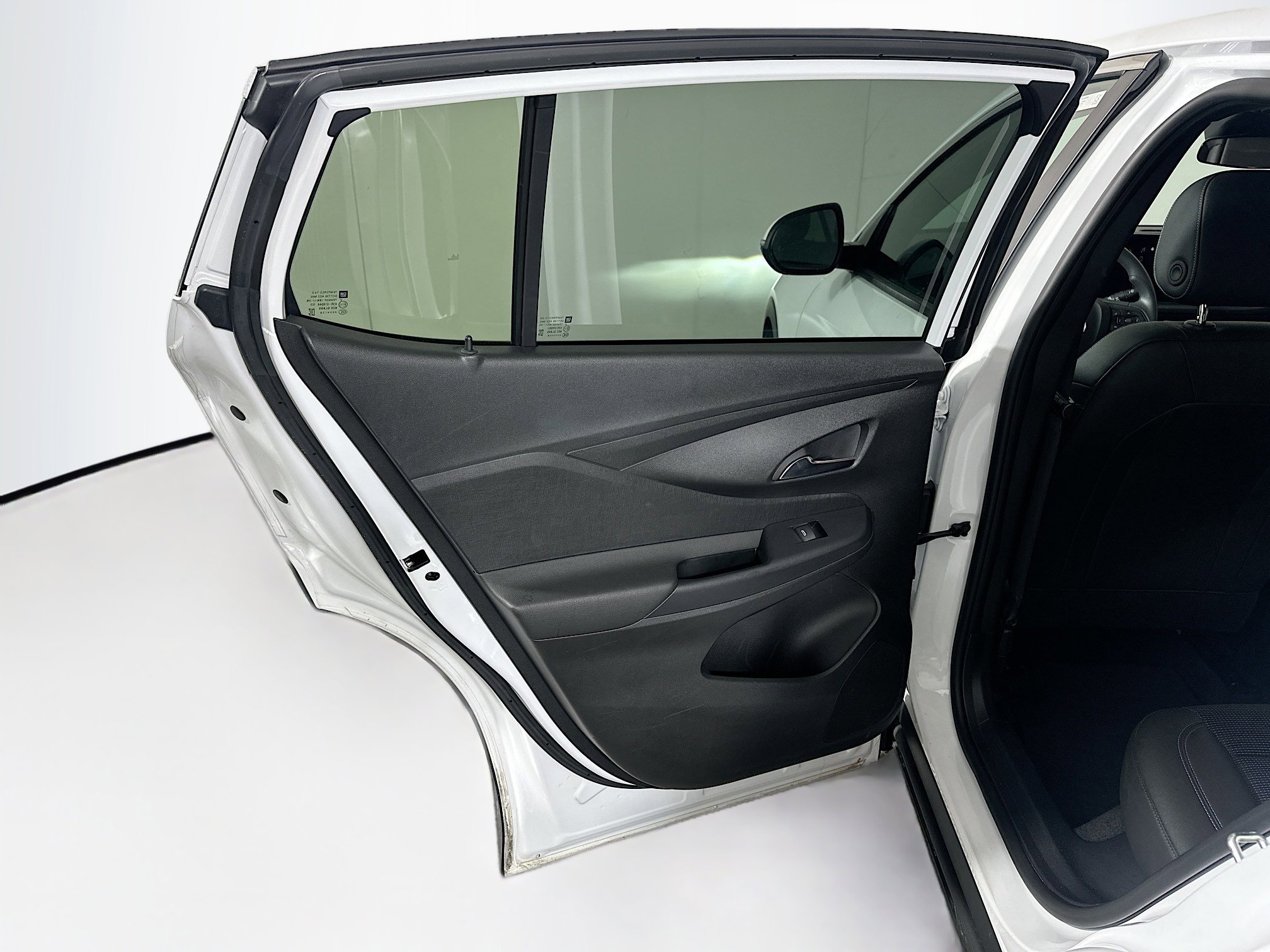 Used 2025 Buick Envista Preferred FWD image 26