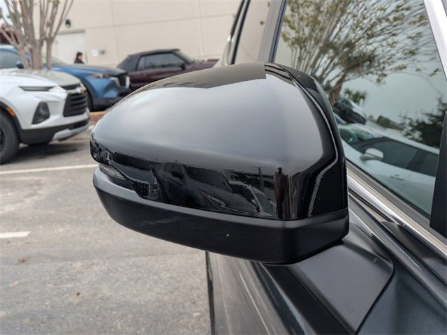 Used 2025 Honda CR-V Sport Touring image 10