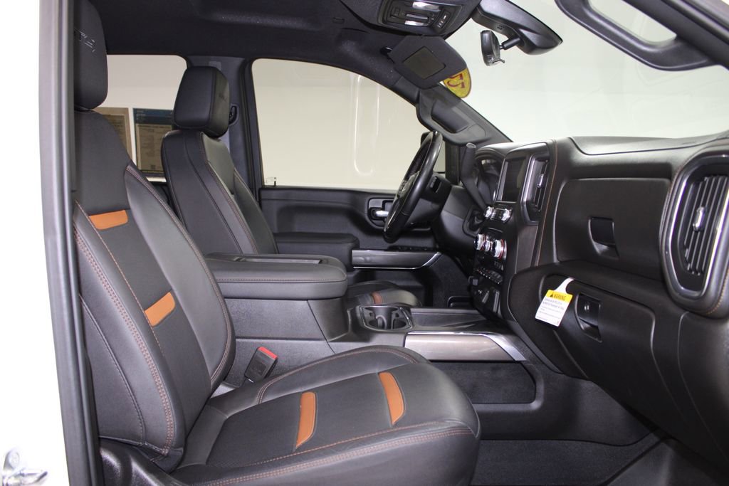 Used 2022 GMC Sierra 2500 AT4 w/ AT4 Preferred Package AWD/4WD image 29