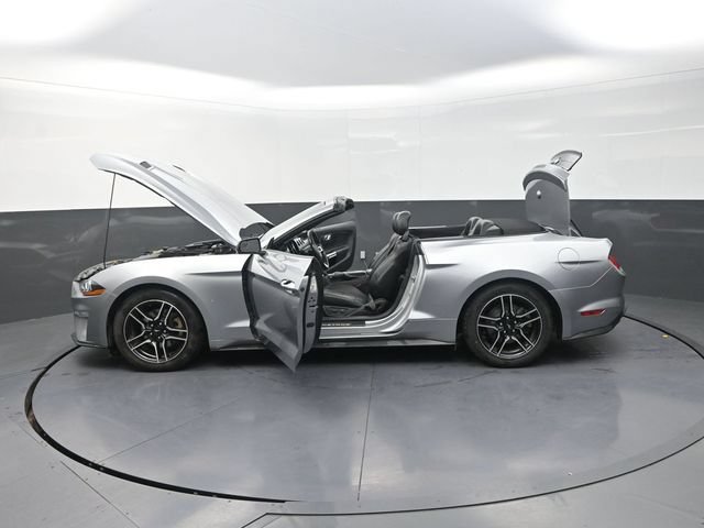 Used 2020 Ford Mustang Premium RWD image 30