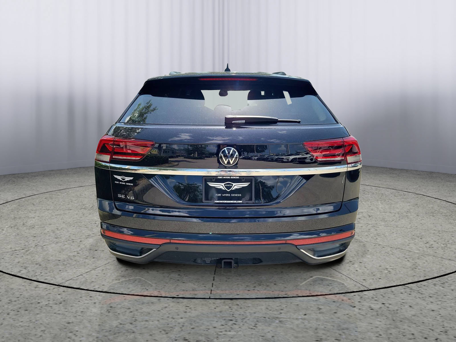 Used 2023 Volkswagen Atlas Cross Sport SE w/ Black Wheel Package FWD image 3