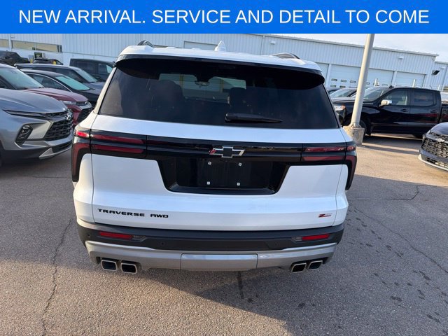 Used 2025 Chevrolet Traverse Z71 w/ Enhanced Driving Package AWD/4WD image 15