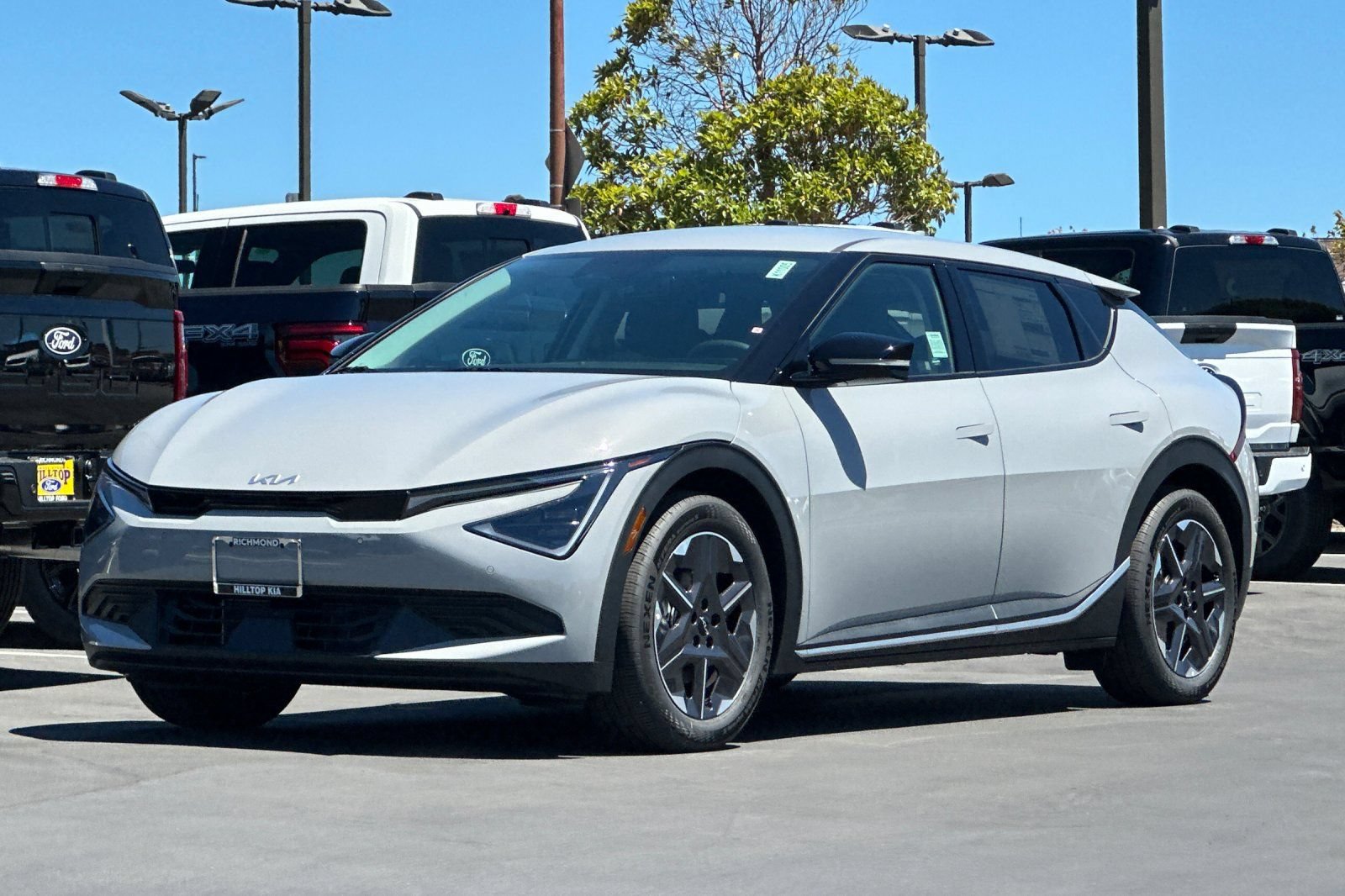 New 2026 Kia EV6 Light RWD image 8