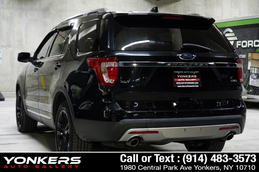 Used 2016 Ford Explorer XLT w/ Equipment Group 202A AWD/4WD image 17