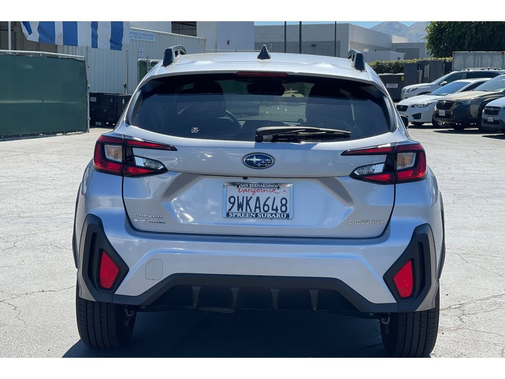Certified 2025 Subaru Crosstrek 2.0i Premium image 4