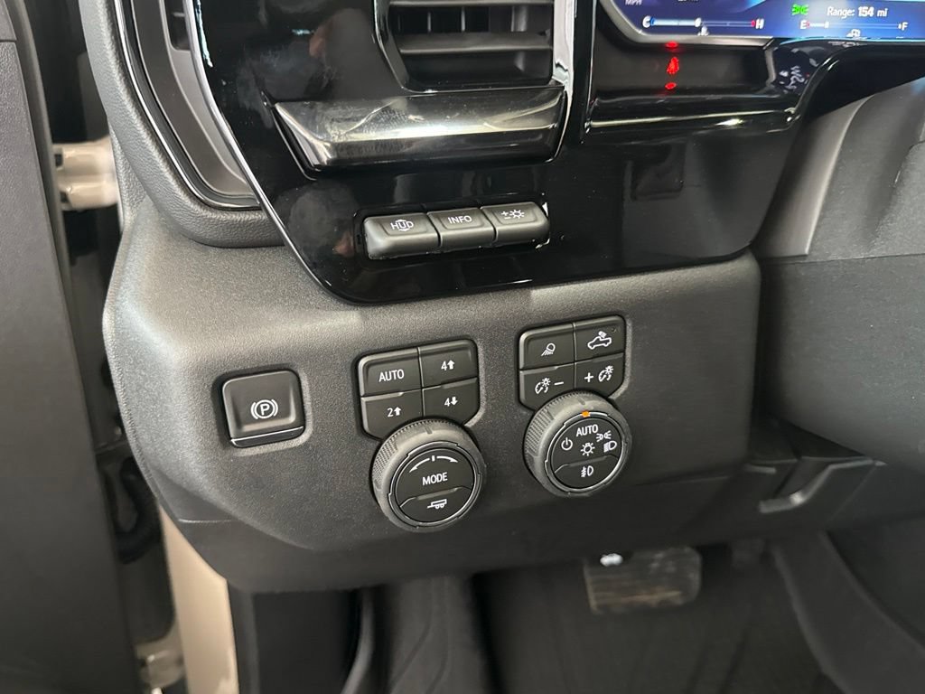 New 2026 Chevrolet Silverado 2500 ZR2 w/ LPO, Dark Essentials Package AWD/4WD image 13