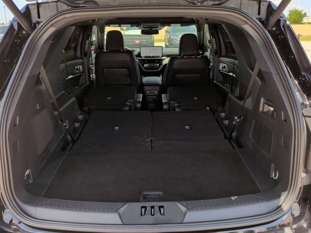 Used 2026 Ford Explorer Tremor w/ Tremor Ultimate Package AWD/4WD image 47