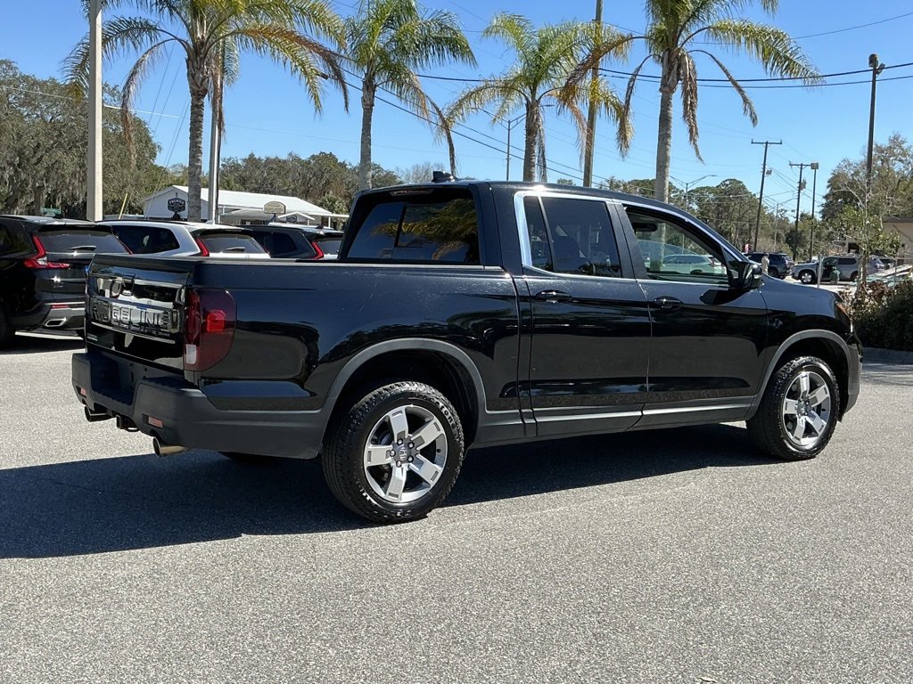 Certified 2025 Honda Ridgeline RTL image 9