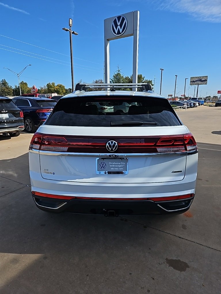 New 2026 Volkswagen Atlas Cross Sport SE image 6