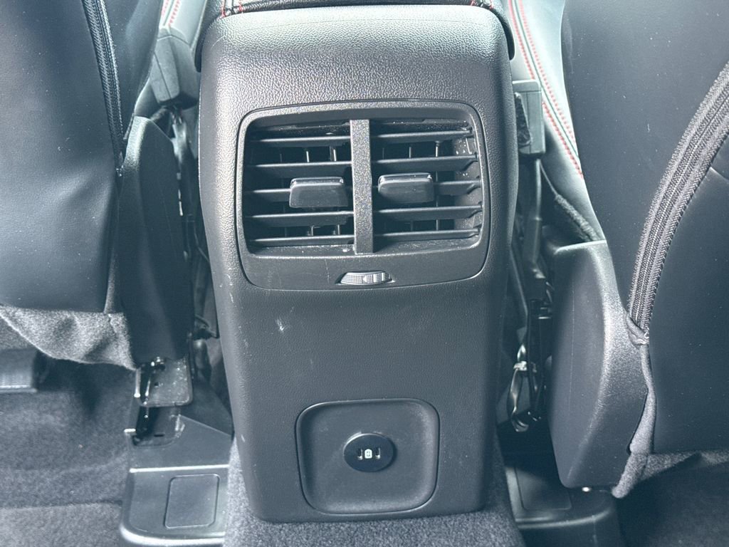 Used 2025 Ford Escape ST-Line FWD image 25