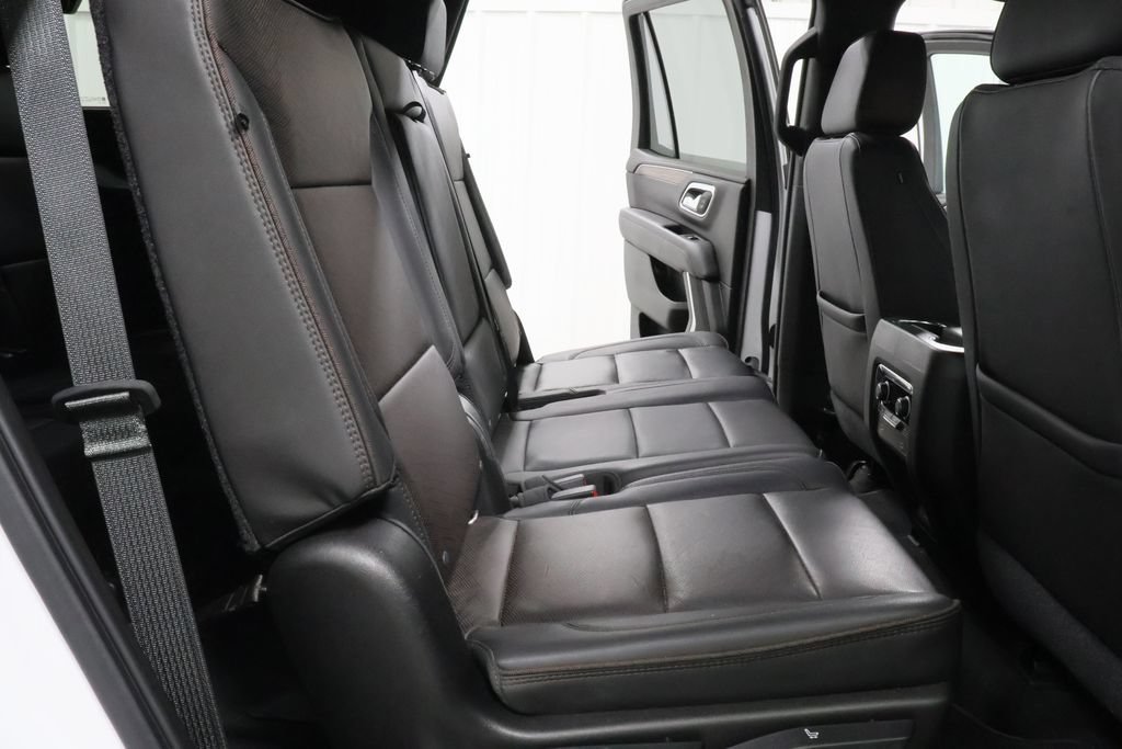 Used 2021 Chevrolet Tahoe High Country AWD/4WD image 26