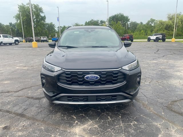 Used 2023 Ford Escape ST-Line Select w/ Tech Pack #1 AWD/4WD image 12