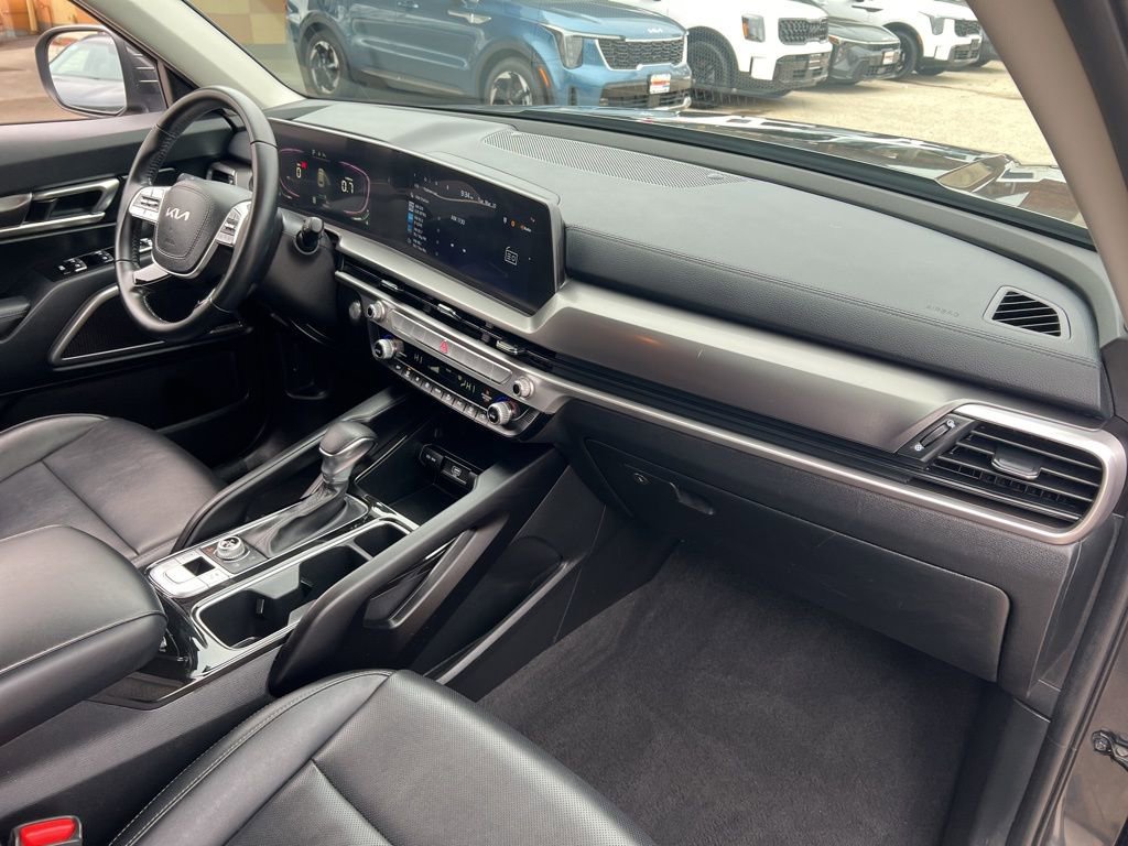 Certified 2024 Kia Telluride LX image 21
