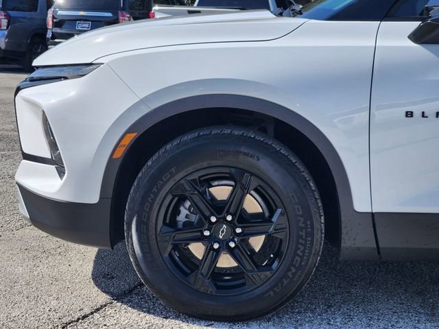 Used 2024 Chevrolet Blazer LT w/ Convenience Package image 8