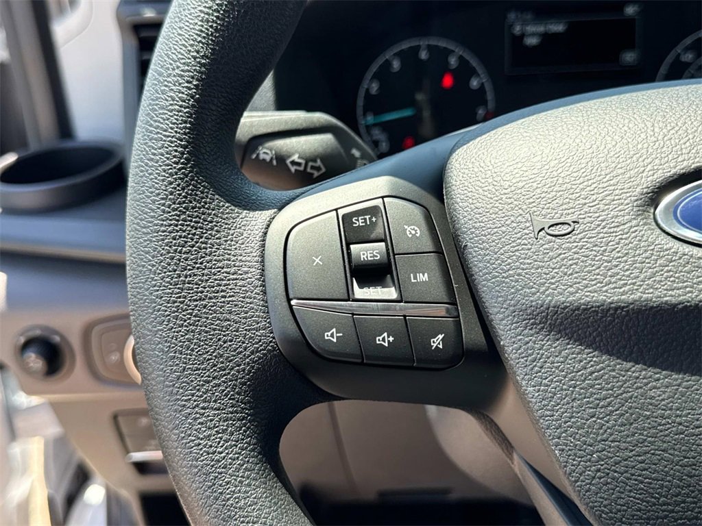 New 2025 Ford Transit 250 Low Roof image 9