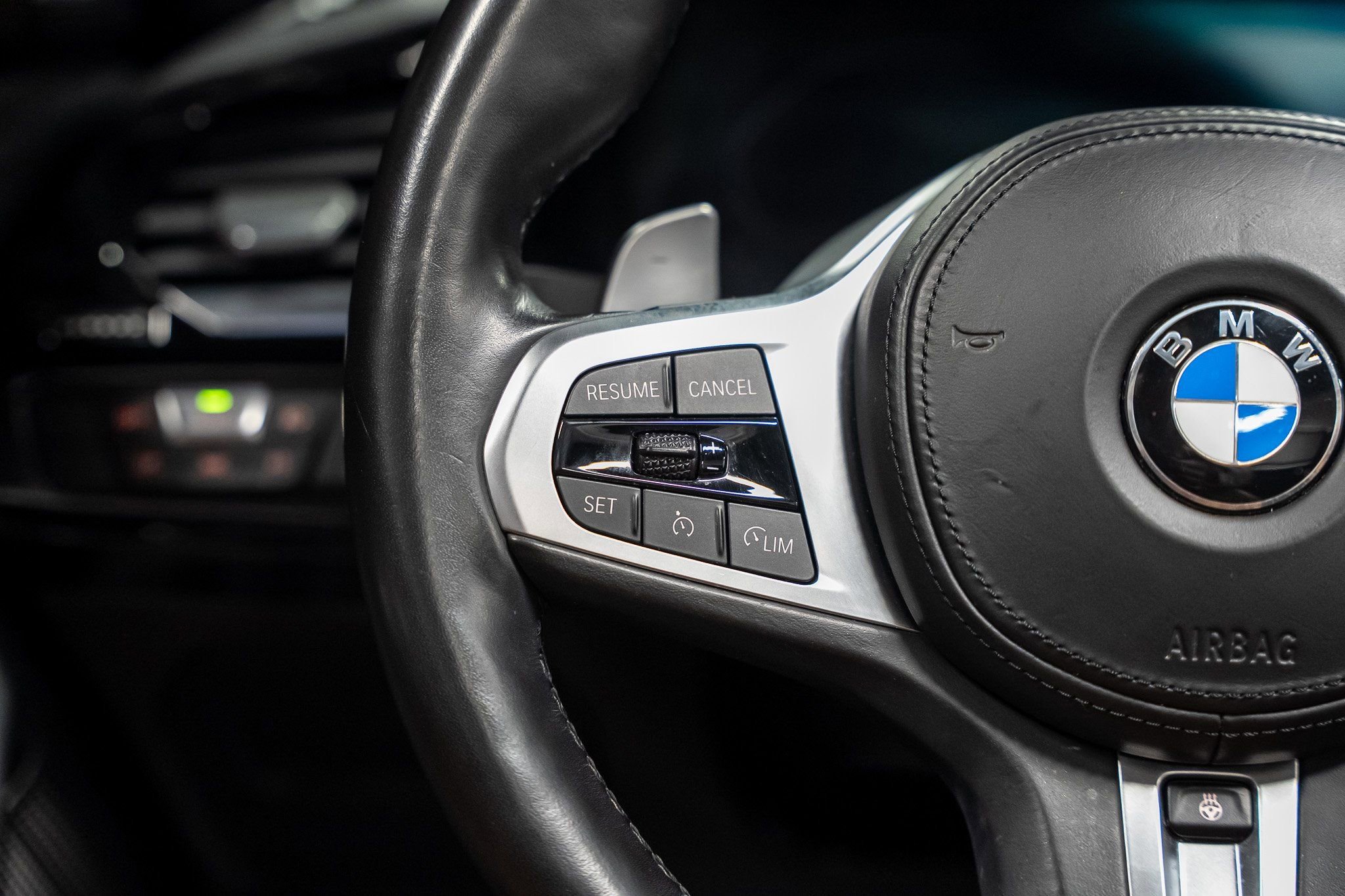 Used 2023 BMW Z4 sDrive30i w/ Premium Package image 37