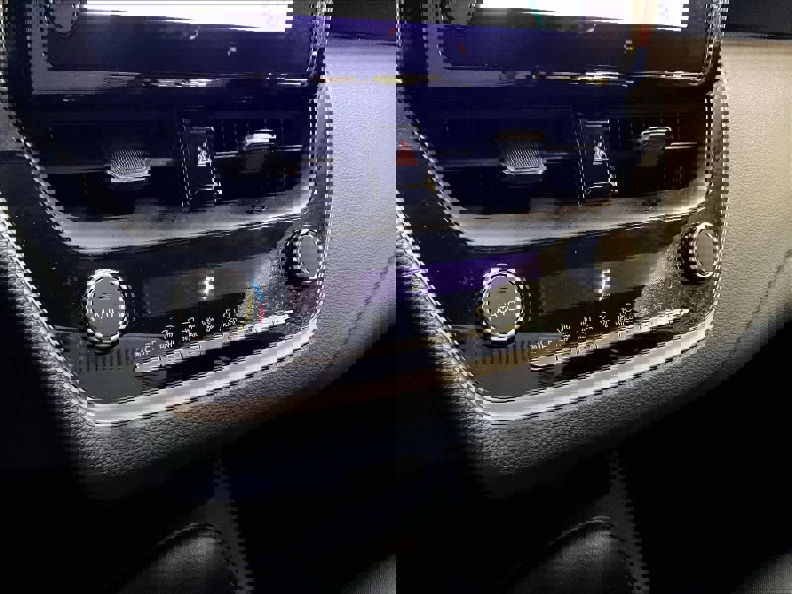 Used 2025 Toyota Corolla LE image 26