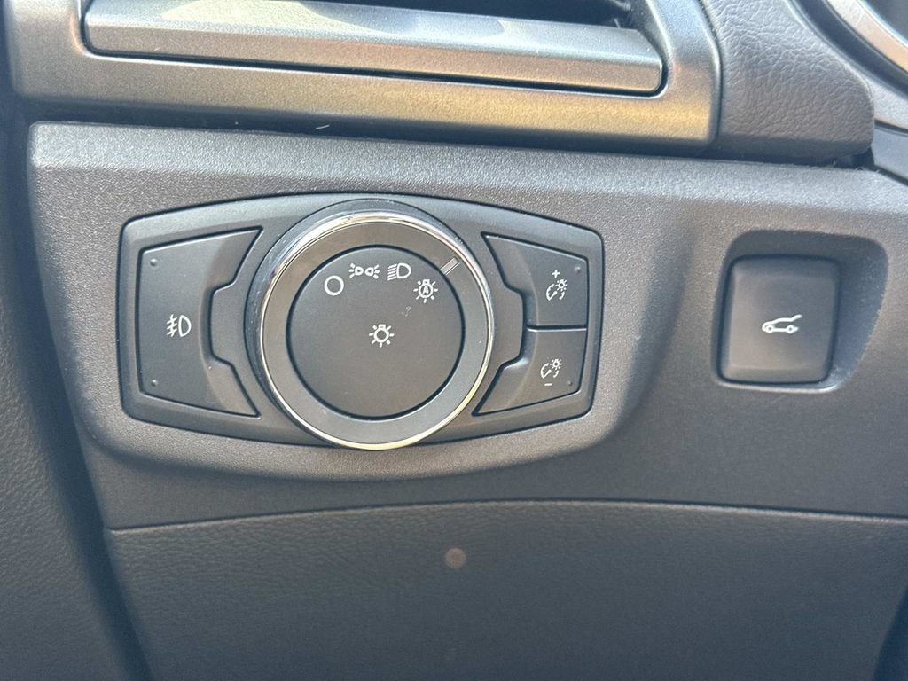 Used 2013 Ford Fusion Titanium FWD image 26